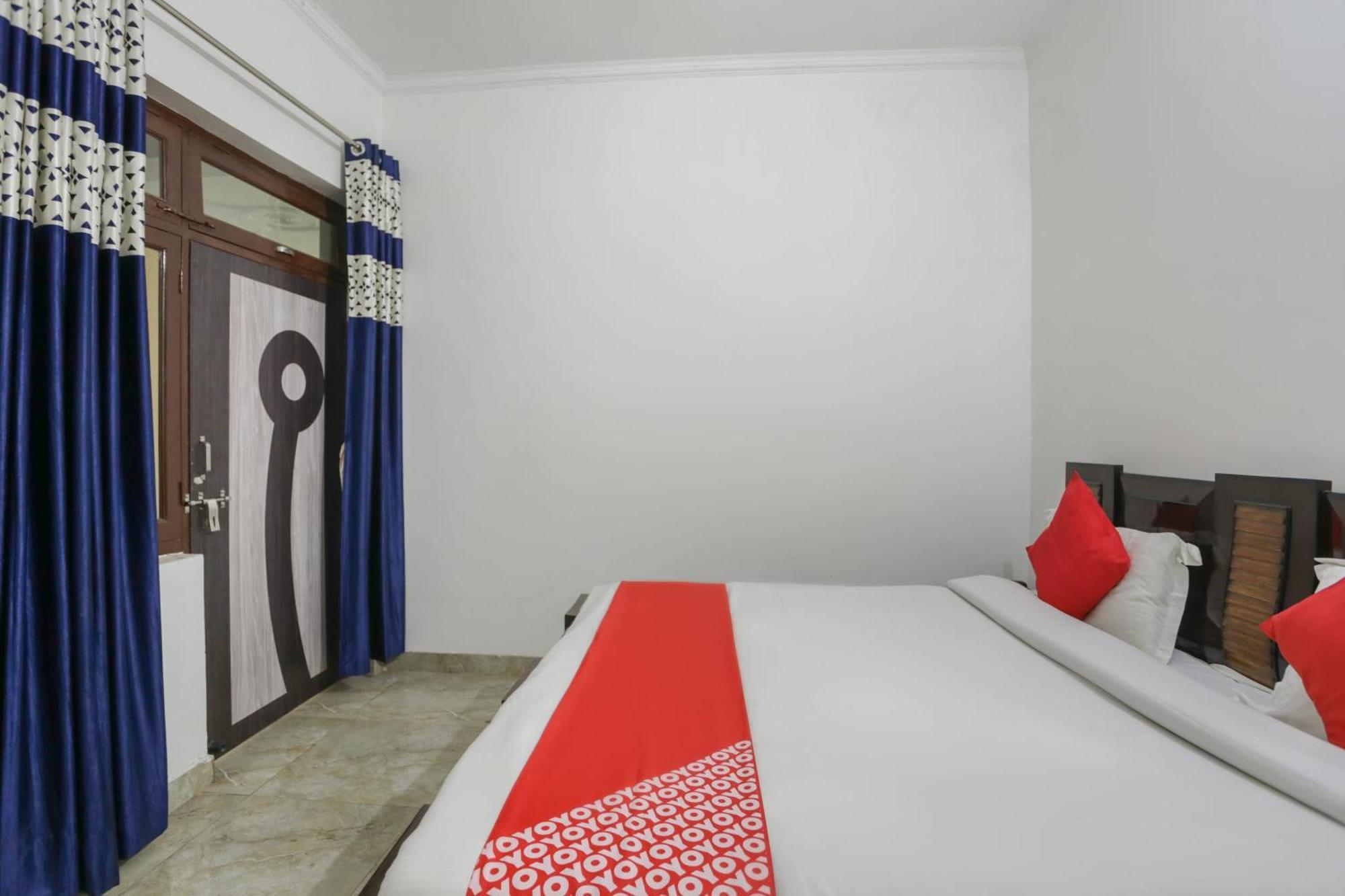 Hotel O Aarush Jhajhar Exterior photo