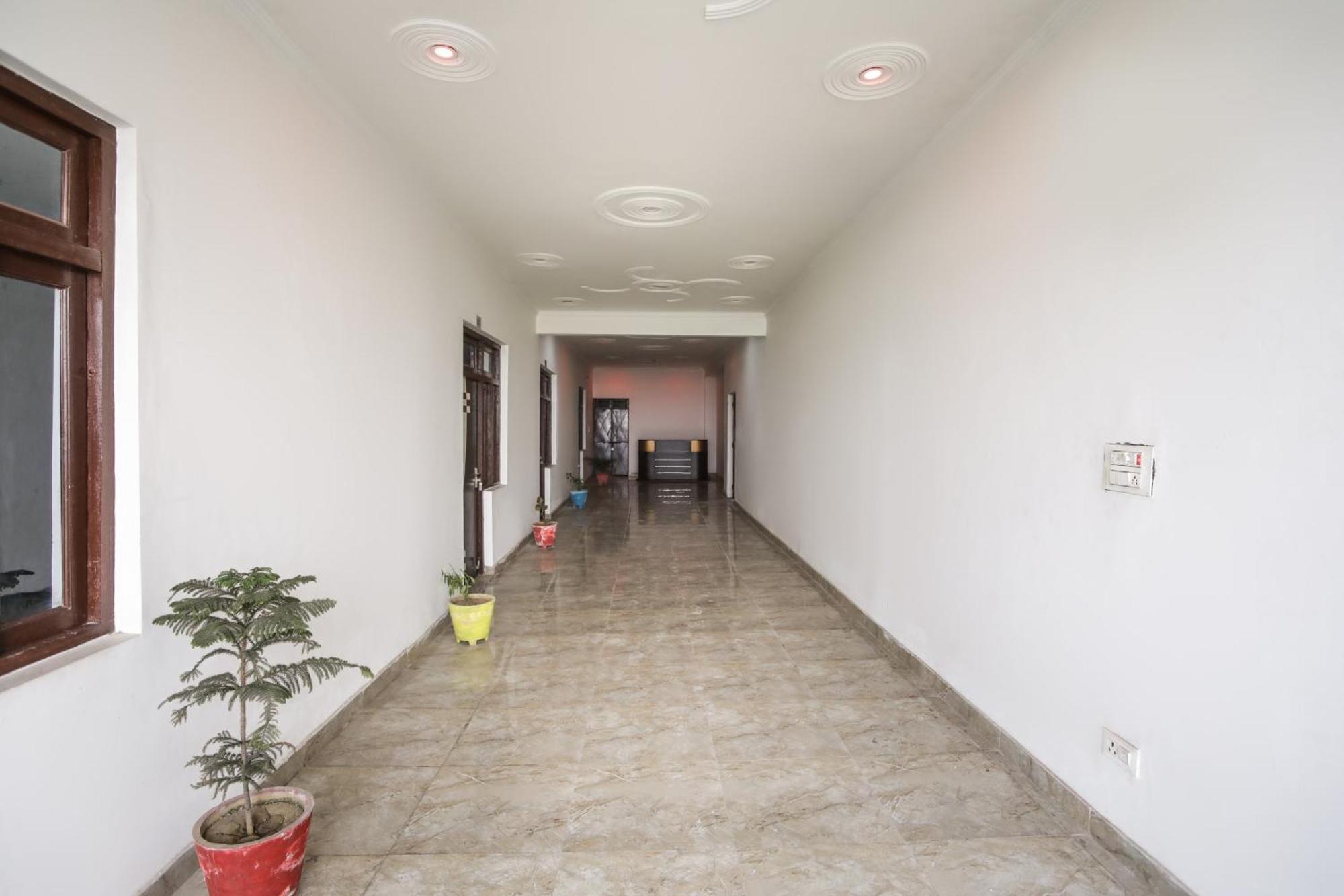 Hotel O Aarush Jhajhar Exterior photo