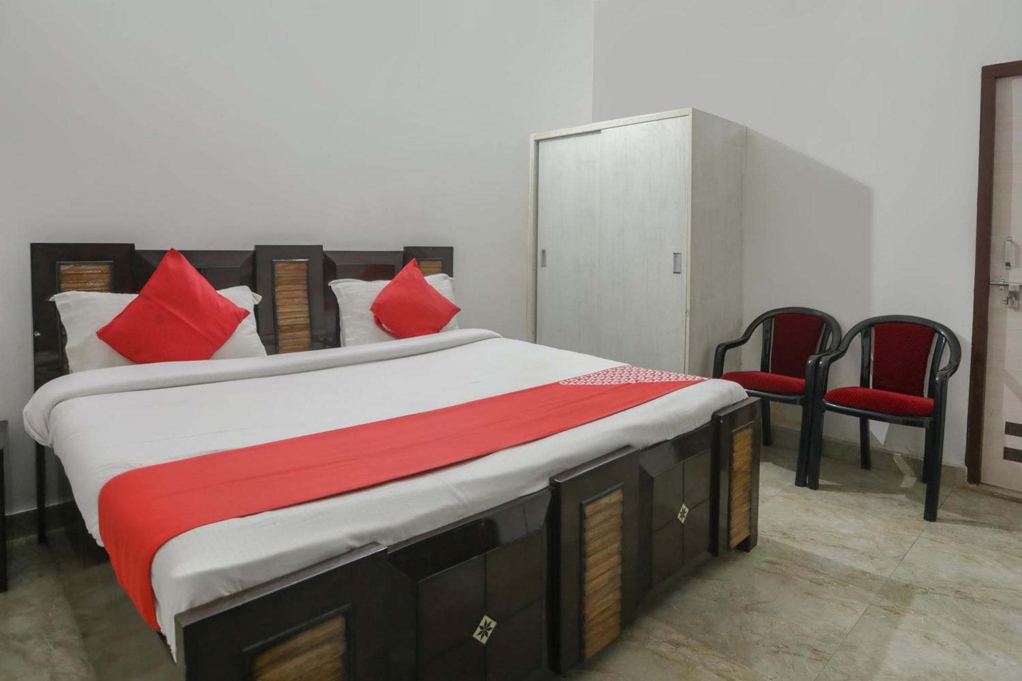 Hotel O Aarush Jhajhar Exterior photo